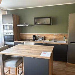 Lumineux Et Elegant - Parking Gratuit Appartement